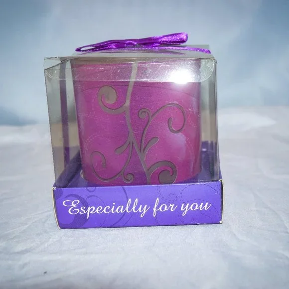 💜 "Especially for You" Purple Scroll Votive Candle - New in Box - Picture 1 of 2